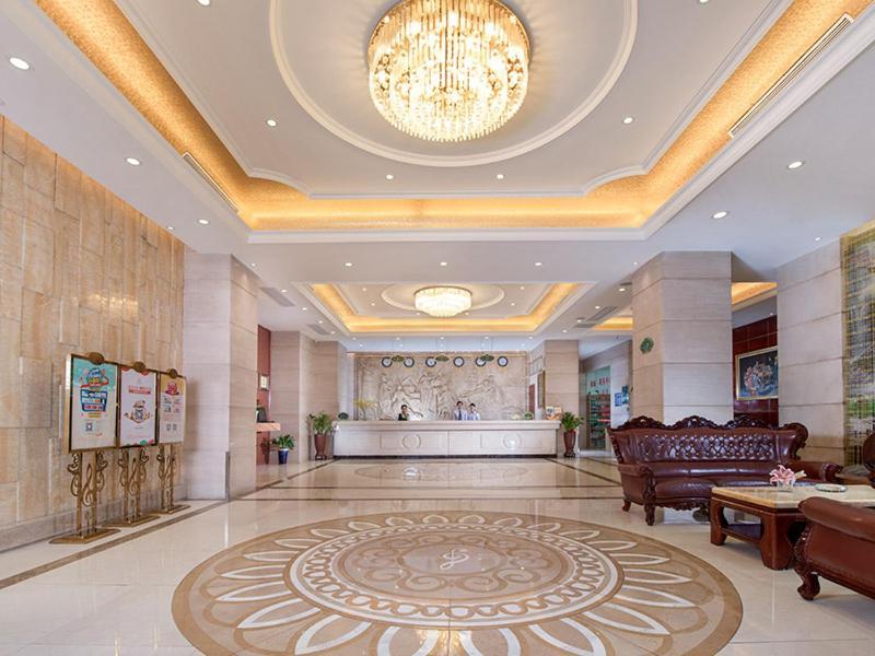 Vienna Hotel Гуанчжоу Экстерьер фото